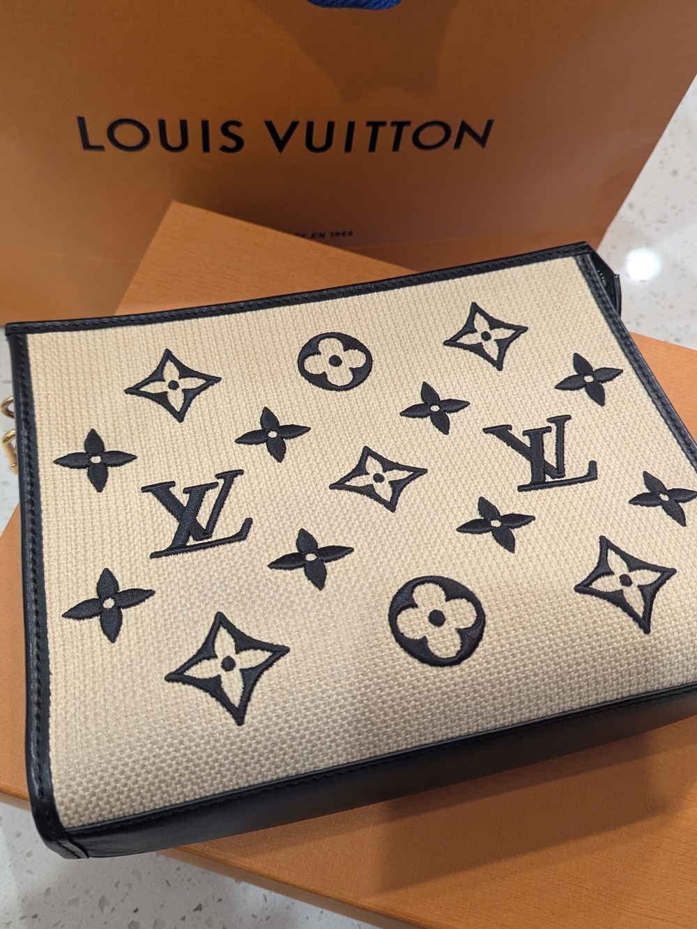 Louis Vuitton Beige & Black Monogram Canvas Chain Shoulder Bag - Picture 2 of 5